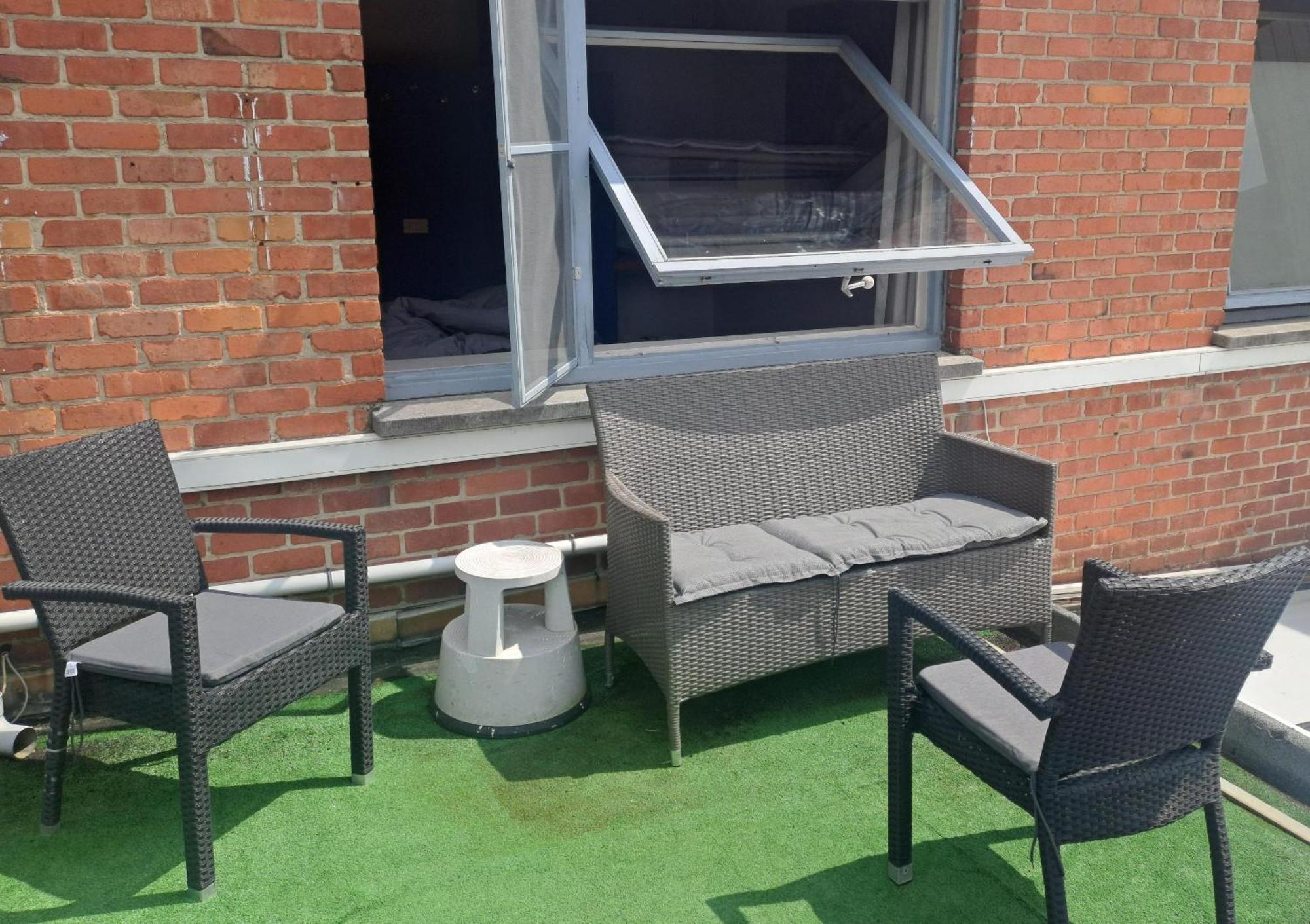 Beautyd Red Room Centrum Gullegem Wevelgem Exterior photo